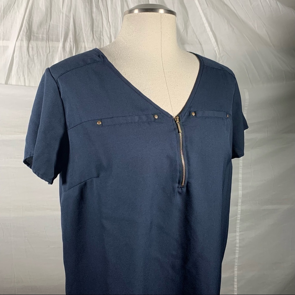 Mileage tunic blouse navy with gold zipper short sleeves v-neck 1X